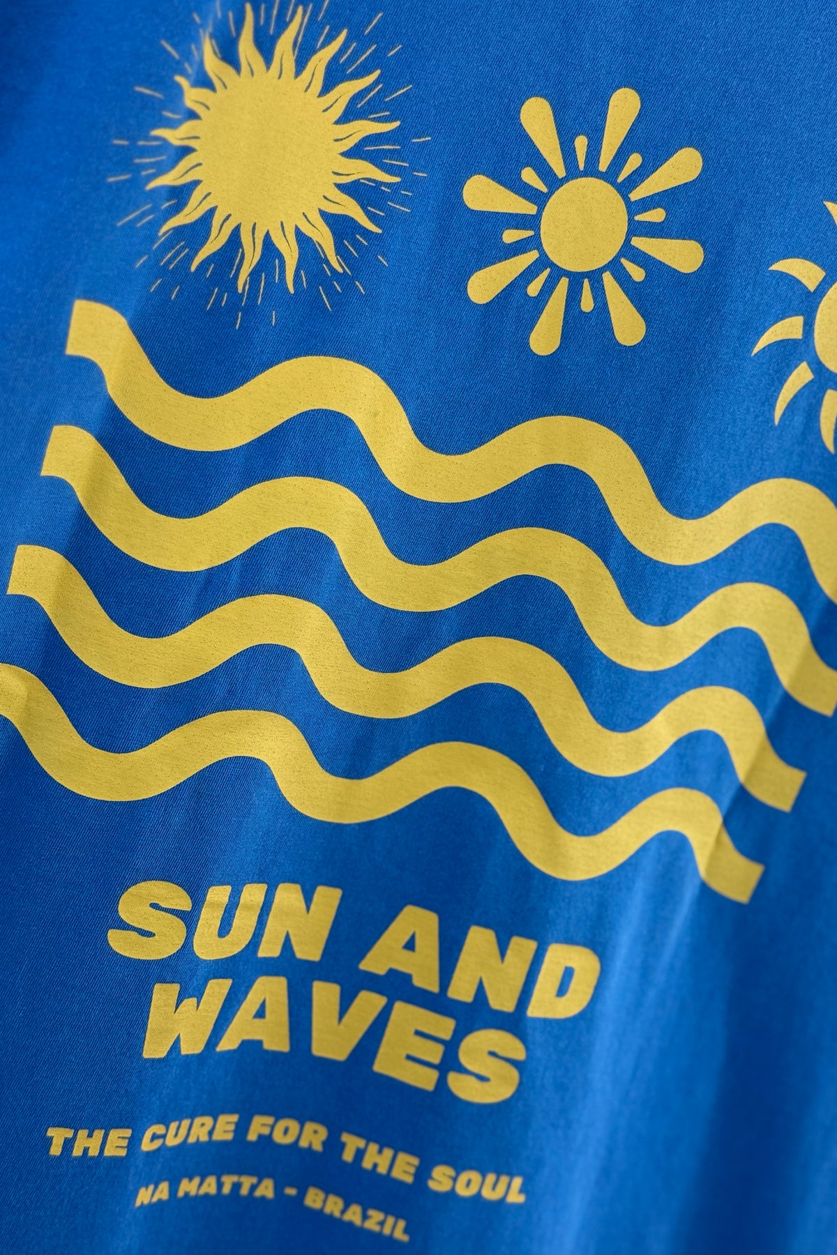 CAMISETA SUN AND WAVES