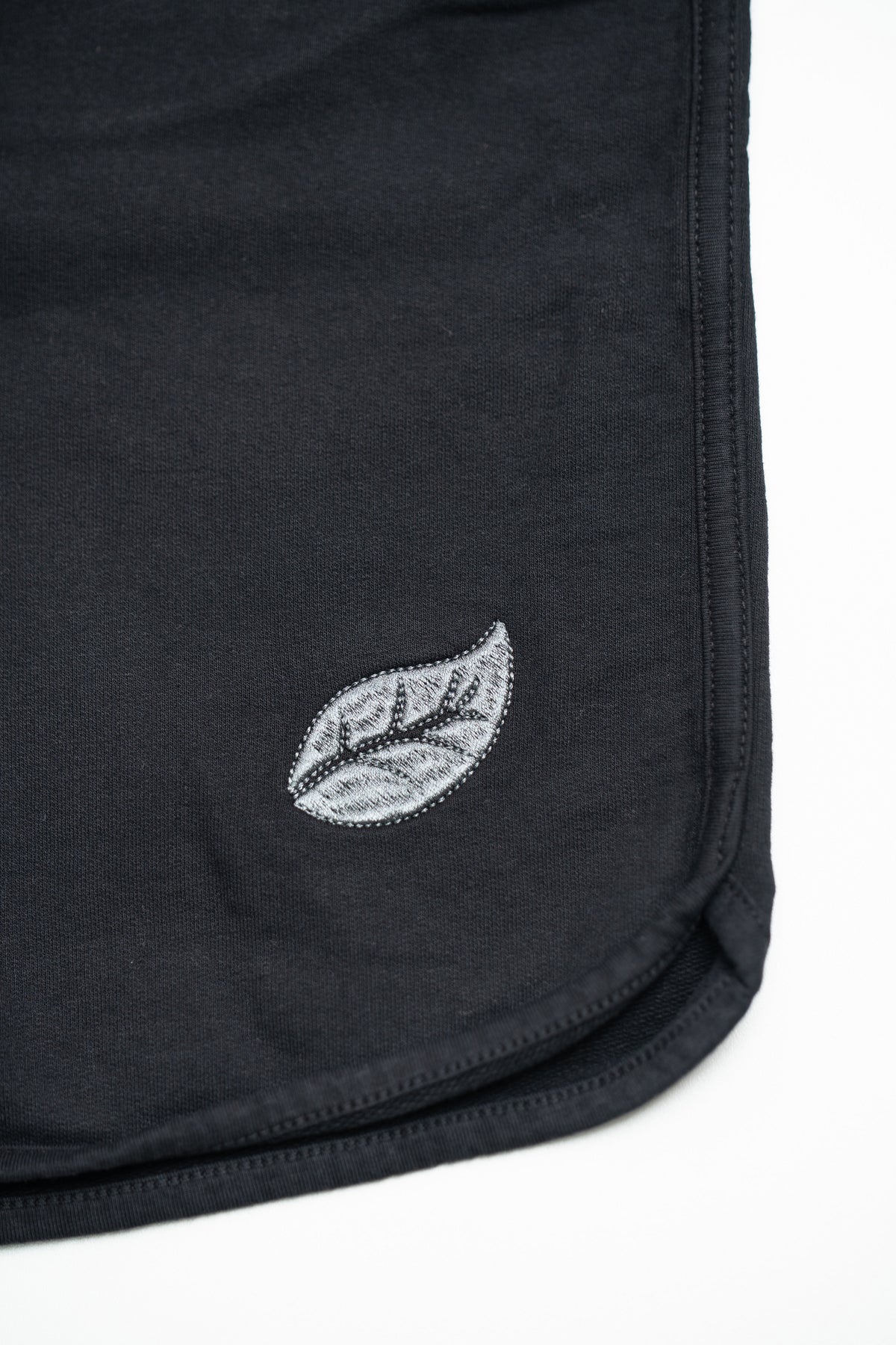 BERMUDA MOLETOM PRETA